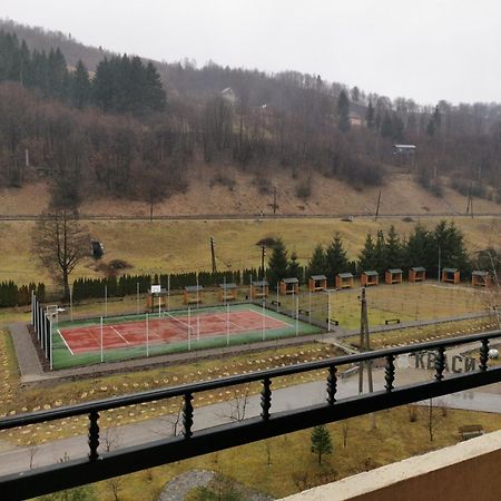 Готель Cанаторій Гірська Тиса Кваси Екстер'єр фото